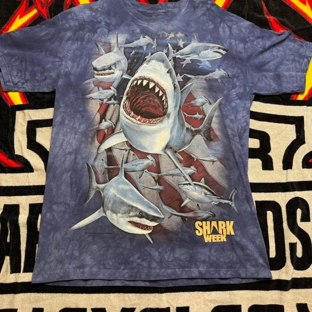 The Mountain Sharkweek 2015 Tee Mens Large Blue Tie Dye
